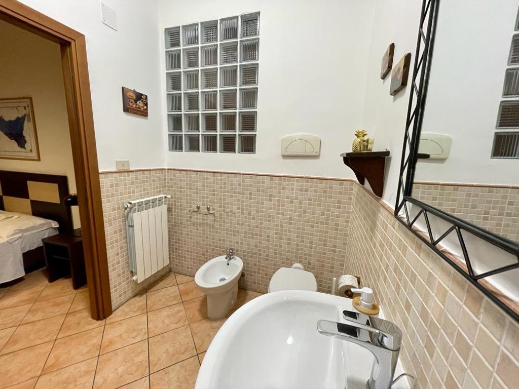 Le Stanze Di Ruggero Hotel Palermo Luaran gambar