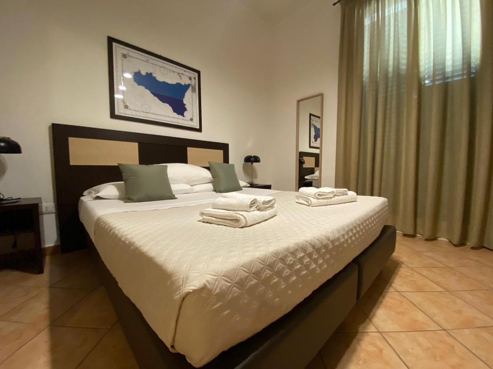 Le Stanze Di Ruggero Hotel Palermo Luaran gambar
